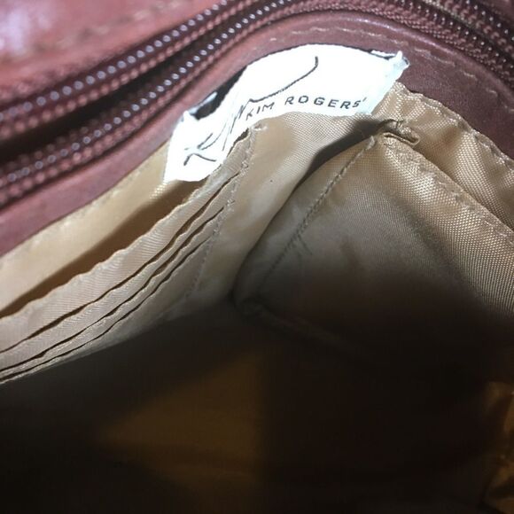 Kim Rogers sholder bag practical and elegant. - Picture 8 of 8